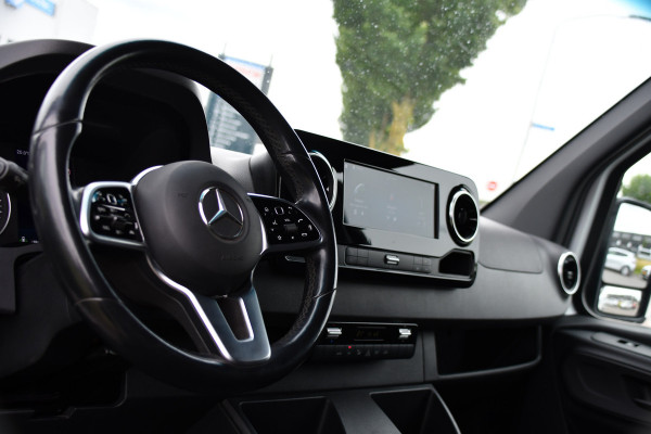 Mercedes-Benz Sprinter 519 V6 3.0 CDI L3H2 PB Edition 360 Camera, Adaptieve Cruise, Carplay, LED, Automaat, 190pk, 3500kg Trekhaak, 10,5'' Mbux, Stoelverwarming, Uniek!