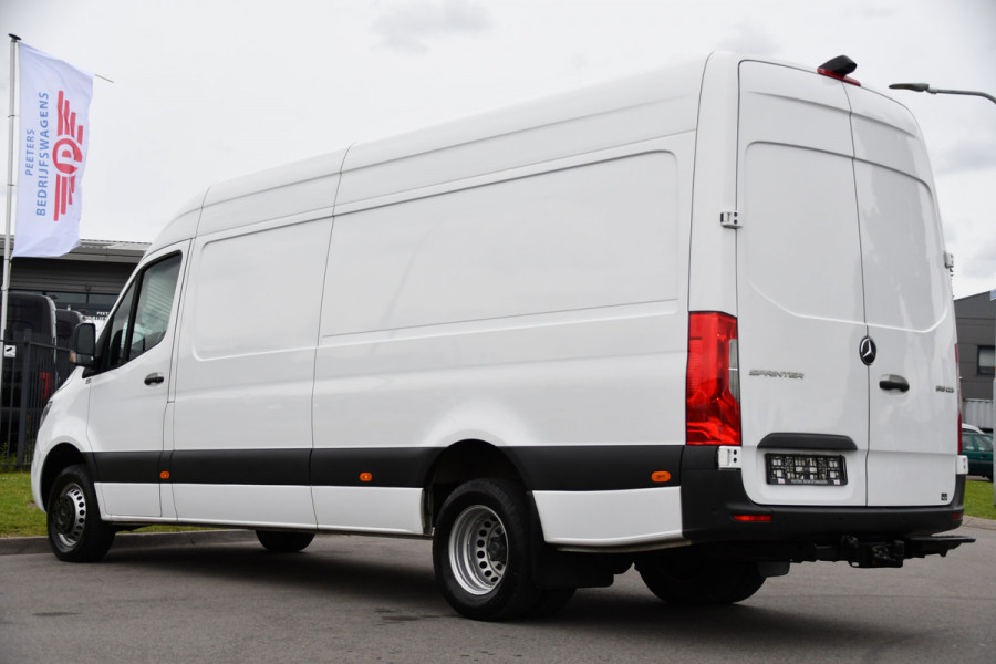 Mercedes-Benz Sprinter 519 V6 3.0 CDI L3H2 PB Edition 360 Camera, Adaptieve Cruise, Carplay, LED, Automaat, 190pk, 3500kg Trekhaak, 10,5'' Mbux, Stoelverwarming, Uniek!