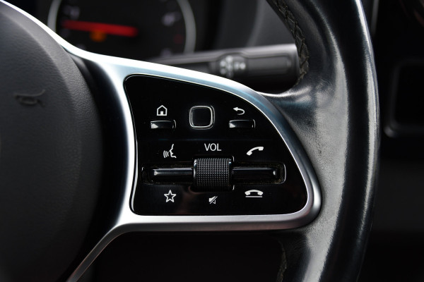Mercedes-Benz Sprinter 519 V6 3.0 CDI L3H2 PB Edition 360 Camera, Adaptieve Cruise, Carplay, LED, Automaat, 190pk, 3500kg Trekhaak, 10,5'' Mbux, Stoelverwarming, Uniek!