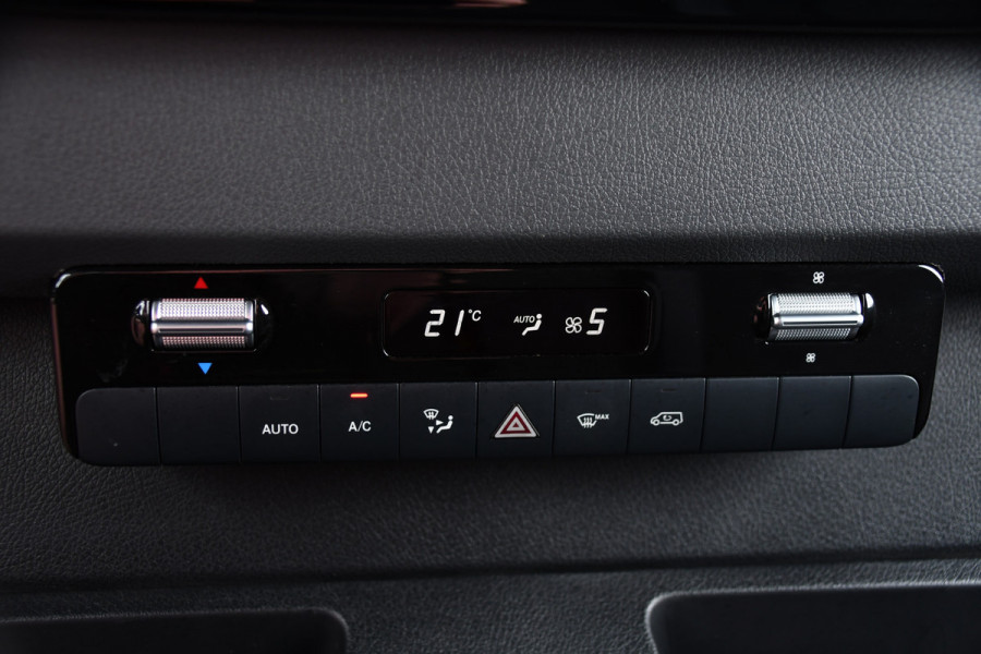 Mercedes-Benz Sprinter 519 V6 3.0 CDI L3H2 PB Edition 360 Camera, Adaptieve Cruise, Carplay, LED, Automaat, 190pk, 3500kg Trekhaak, 10,5'' Mbux, Stoelverwarming, Uniek!