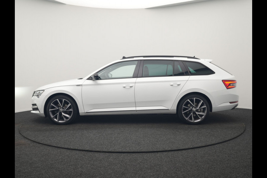 Škoda Superb Combi 1.4 TSI iV Sportline Business PHEV 218pk Dealer O.H. | Panodak | Adaptive Cruise | Camera | Canton Audio | Alcantara Sportstoelen Memory & Verwarmd | Sfeerverlichting | Keyless | Crystal LED | Apple Carplay | Stuur Verwarmd | Plug In Hybrid |