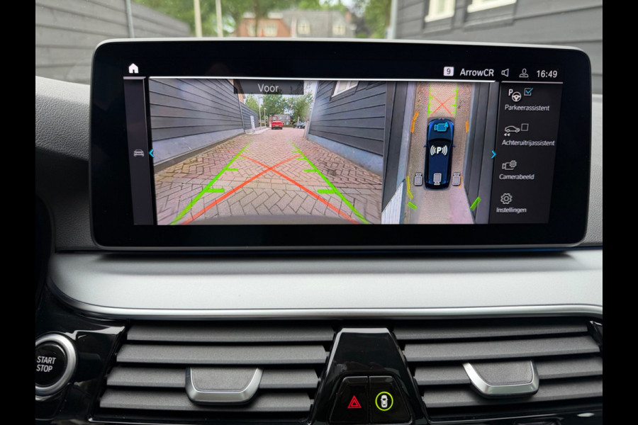 BMW 5 Serie Touring 530e Business Edition Plus, panoramadak, electr trekhaak, laser led , camera, 1 e eigenaar, NL auto met nap