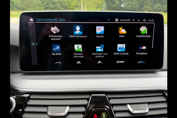 BMW 5 Serie Touring 530e Business Edition Plus, panoramadak, electr trekhaak, laser led , camera, 1 e eigenaar, NL auto met nap