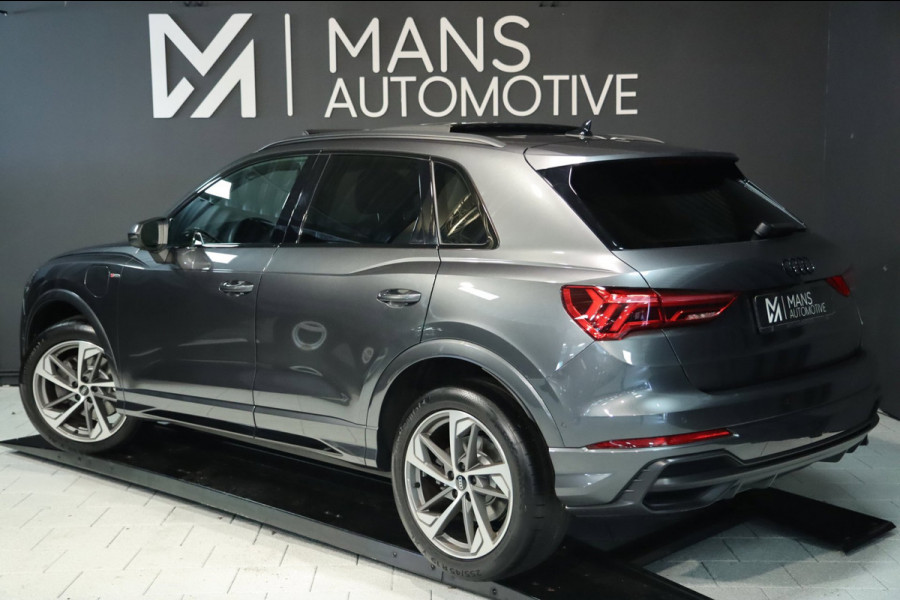Audi Q3 45 TFSI e S-line / PANODAK / VIRTUAL / CAMERA / STUUR+STOELVERW / TREKHAAK