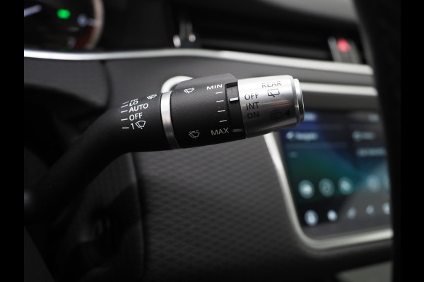 Land Rover Range Rover Evoque 1.5 P300e AWD | Leder | Trekhaak | Camera | Stoelverwarming | Cruise | DAB | LED | Carplay