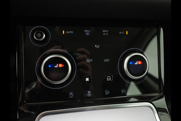 Land Rover Range Rover Evoque 1.5 P300e AWD | Leder | Trekhaak | Camera | Stoelverwarming | Cruise | DAB | LED | Carplay