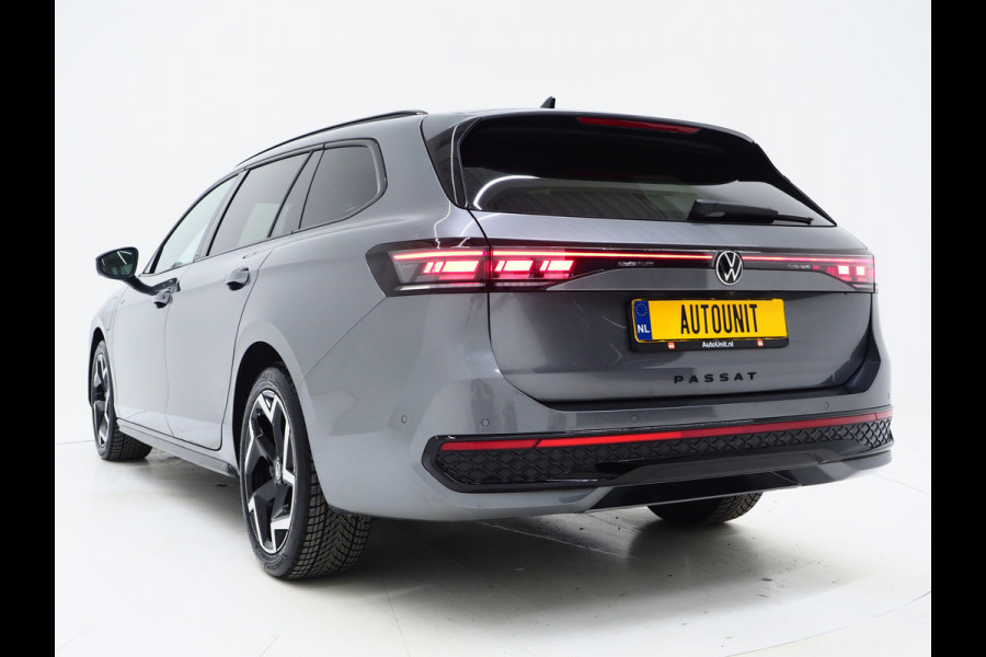 Volkswagen Passat Variant 1.5 eHybrid R-Line | Vol Leder | Panoramadak | Stoelventilatie | Harman/Kardon | HUD | Massage | Trekhaak