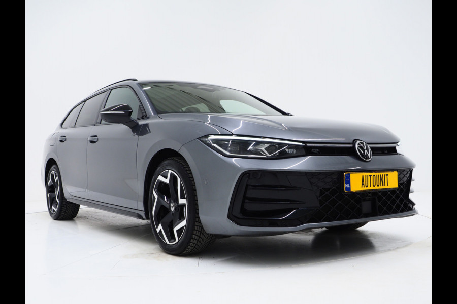 Volkswagen Passat Variant 1.5 eHybrid R-Line | Vol Leder | Panoramadak | Stoelventilatie | Harman/Kardon | HUD | Massage | Trekhaak