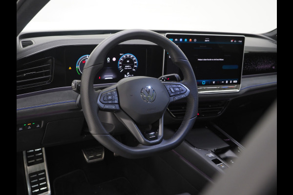 Volkswagen Passat Variant 1.5 eHybrid R-Line | Vol Leder | Panoramadak | Stoelventilatie | Harman/Kardon | HUD | Massage | Trekhaak