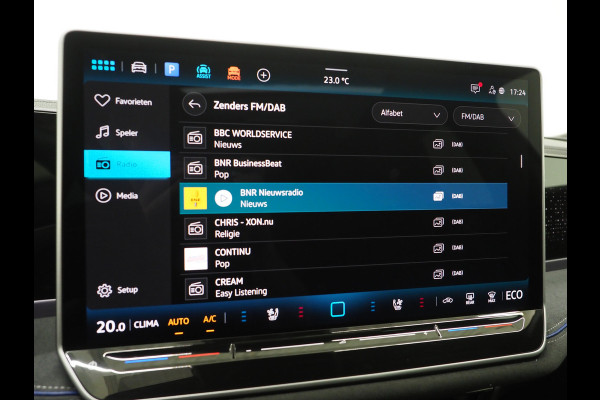 Volkswagen Passat Variant 1.5 eHybrid R-Line | Vol Leder | Panoramadak | Stoelventilatie | Harman/Kardon | HUD | Massage | Trekhaak
