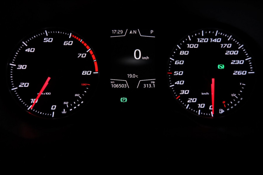 Seat Ateca 1.5 TSI Xcellence / PANODAK / ACC / KEYLESS / CAMERA / LEDER / STOELVERW