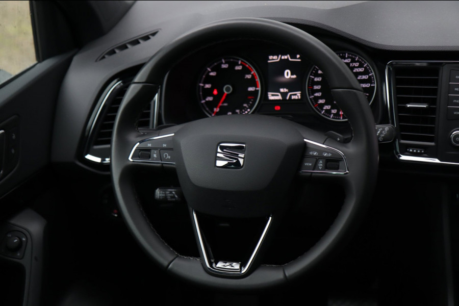Seat Ateca 1.5 TSI Xcellence / PANODAK / ACC / KEYLESS / CAMERA / LEDER / STOELVERW