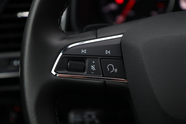 Seat Ateca 1.5 TSI Xcellence / PANODAK / ACC / KEYLESS / CAMERA / LEDER / STOELVERW