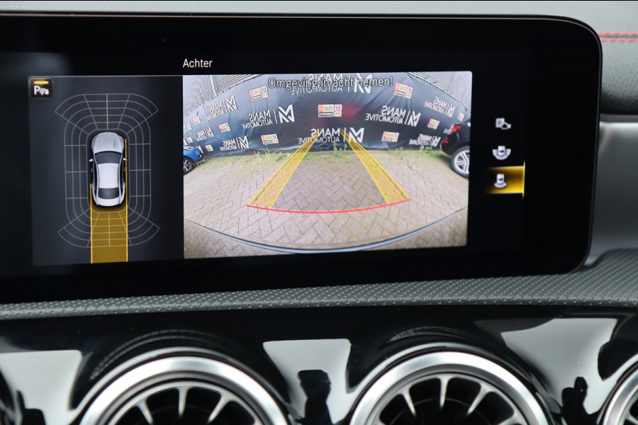 Mercedes-Benz CLA-Klasse 200 Premium Plus / PANO / MEMORY / BURMESTER / KEYLESS / CAMERA
