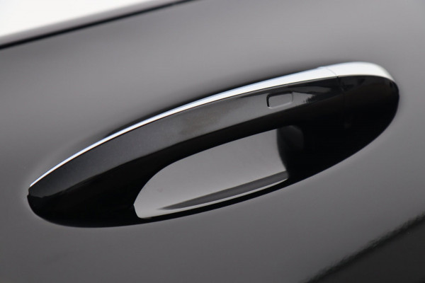 Mercedes-Benz CLA-Klasse 200 Premium Plus / PANO / MEMORY / BURMESTER / KEYLESS / CAMERA