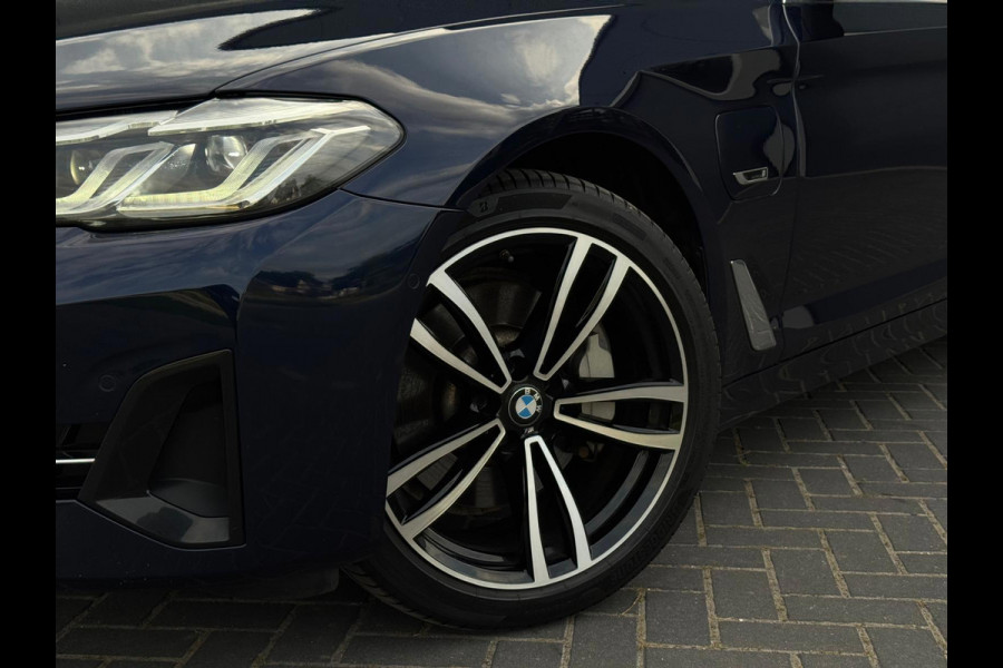 BMW 5 Serie 520e LCI High Executive | Facelift | Pano | Leder