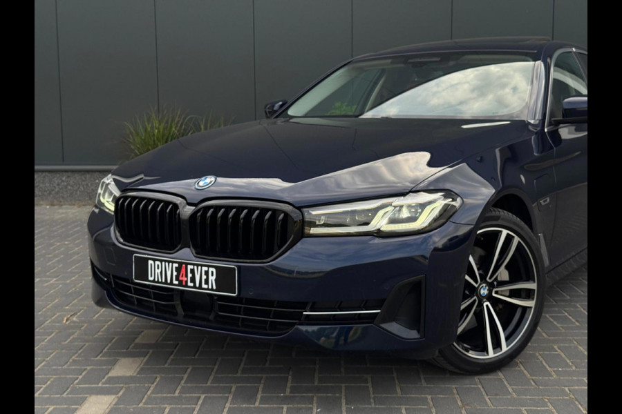BMW 5 Serie 520e LCI High Executive | Facelift | Pano | Leder