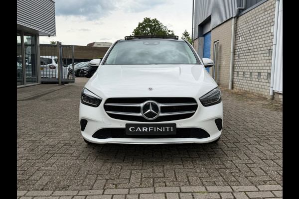 Mercedes-Benz B-Klasse 250 e Advantage 218 Pk | Panoramadak| Navigatie | Cruise | Clima |Camera 360 | Trekhaak |Full Led ] 17".