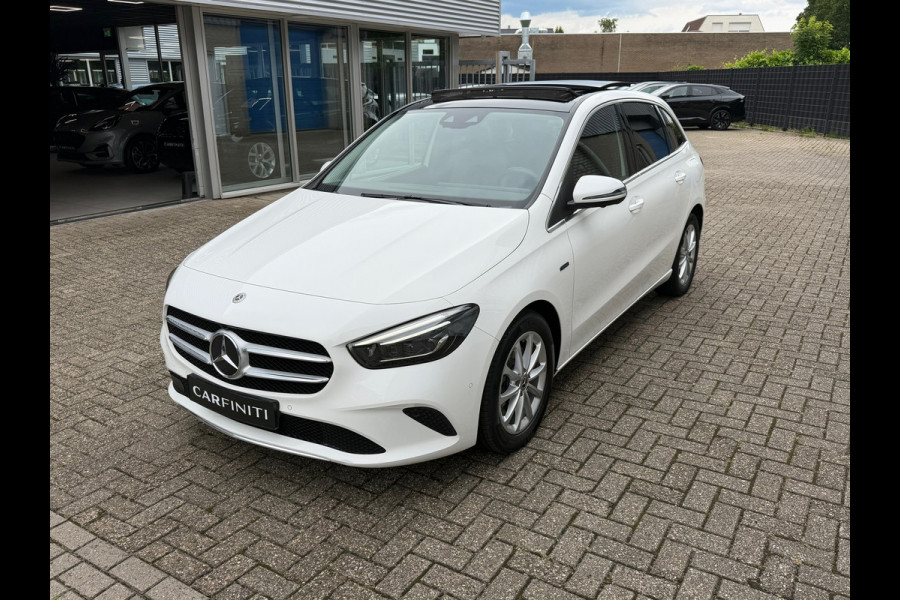 Mercedes-Benz B-Klasse 250 e Advantage 218 Pk | Panoramadak| Navigatie | Cruise | Clima |Camera 360 | Trekhaak |Full Led ] 17".