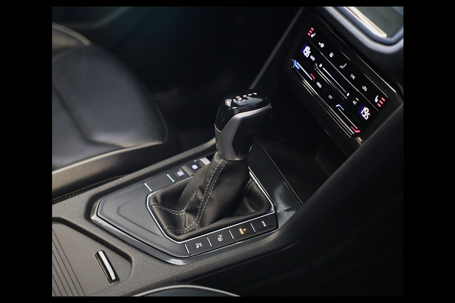 Volkswagen Tiguan 1.4 TSI eHybrid R-Line Business+ / Leder / Memory / Elek Stoelen / Acc / Dode Hoek / 360 Camera / Head Up / Pano