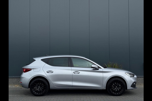 Seat Leon Hatchback 1.0 eTSI Style | Automaat | Camera | Zeer zuinig