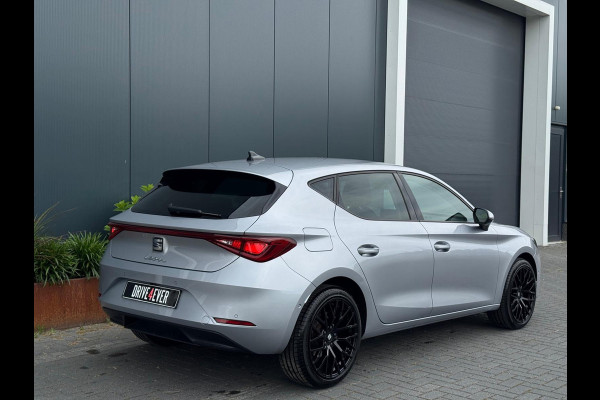 Seat Leon Hatchback 1.0 eTSI Style | Automaat | Camera | Zeer zuinig