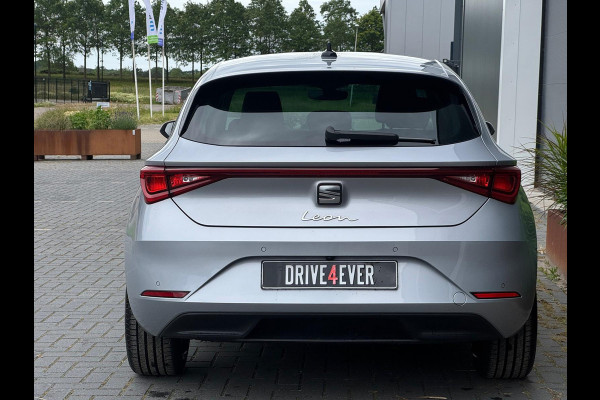Seat Leon Hatchback 1.0 eTSI Style | Automaat | Camera | Zeer zuinig