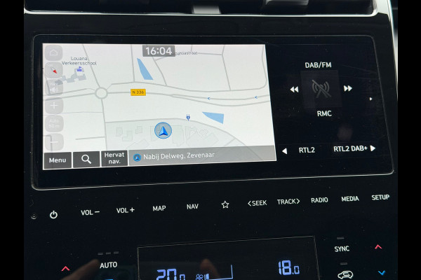 Hyundai Tucson 1.6 T-GDI PHEV Comfort 4WD 265 Pk | Navigatie | Cruise | Clima | Camera | Side assist | 19".