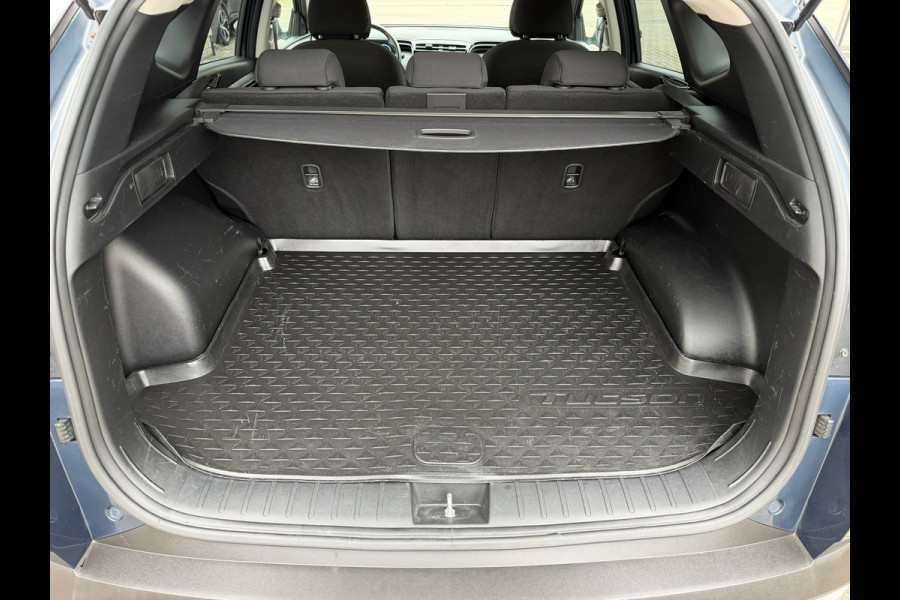 Hyundai Tucson 1.6 T-GDI PHEV Comfort 4WD 265 Pk | Navigatie | Cruise | Clima | Camera | Side assist | 19".