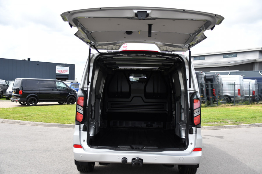Ford Transit Custom 300 2.0 TDCI L1H1 Limited PB Edition DEMO, Full Options! Adaptieve Cruise, 360 Camera, Carplay, LED, Virtual, Stuurverwarming, Automaat, Uniek!
