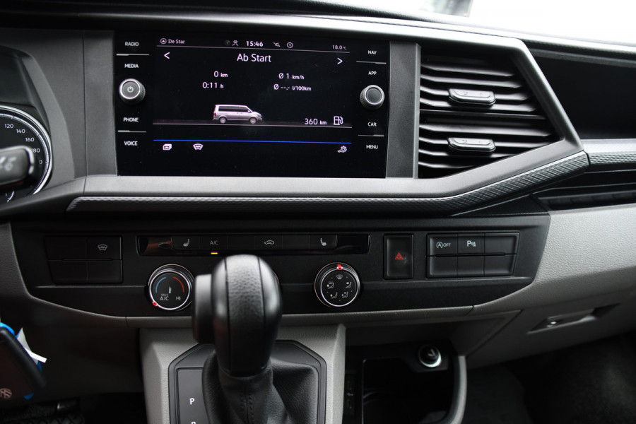 Volkswagen Transporter 2.0 TDI L2H1 30 DC Bulli Edition Adaptieve Cruise, Camera, Carplay, LED, Stoelverwarming, Standkachel, Automaat, Multimedia, Sensoren, Uniek!