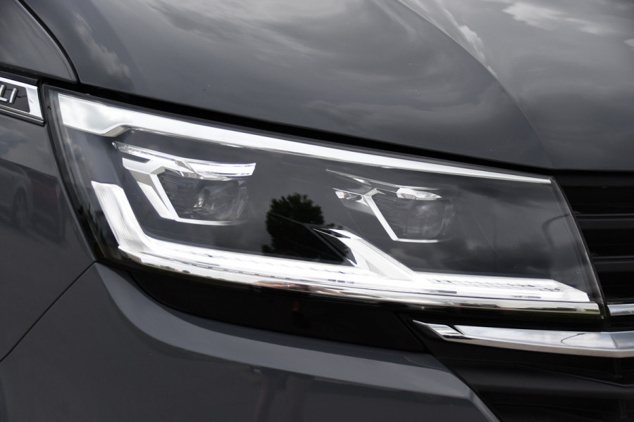 Volkswagen Transporter 2.0 TDI L2H1 30 DC Bulli Edition Adaptieve Cruise, Camera, Carplay, LED, Stoelverwarming, Standkachel, Automaat, Multimedia, Sensoren, Uniek!