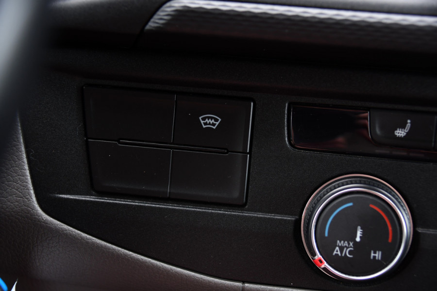 Volkswagen Transporter 2.0 TDI L2H1 30 DC Bulli Edition Adaptieve Cruise, Camera, Carplay, LED, Stoelverwarming, Standkachel, Automaat, Multimedia, Sensoren, Uniek!