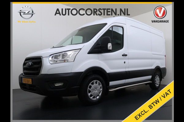 Ford Transit 350 2.0TDCI 170PK Automaat L2H2 3-Persoons Trekhaak Euro 6 Navi Camera Cruise Control DAB Bluetooth Pdc Sidebars Betonplex Vloer Wandbetimmering 3.500KG Trekgewicht 1e Eigenaar Origineel Nederlandse Auto