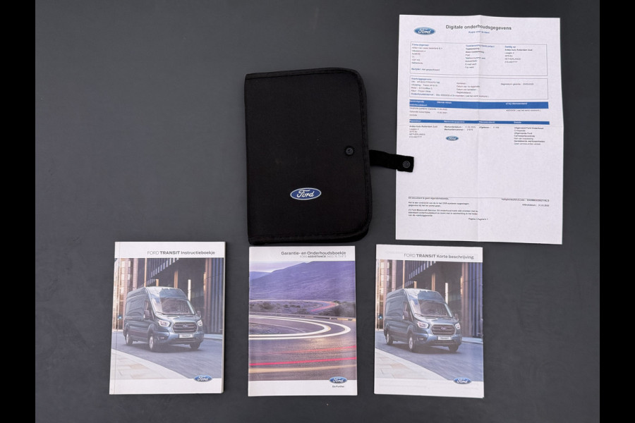 Ford Transit 350 2.0TDCI 170PK Automaat L2H2 3-Persoons Trekhaak Euro 6 Navi Camera Cruise Control DAB Bluetooth Pdc Sidebars Betonplex Vloer Wandbetimmering 3.500KG Trekgewicht 1e Eigenaar Origineel Nederlandse Auto