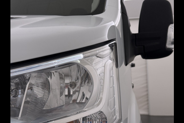 Ford Transit 350 2.0TDCI 170PK Automaat L2H2 3-Persoons Trekhaak Euro 6 Navi Camera Cruise Control DAB Bluetooth Pdc Sidebars Betonplex Vloer Wandbetimmering 3.500KG Trekgewicht 1e Eigenaar Origineel Nederlandse Auto