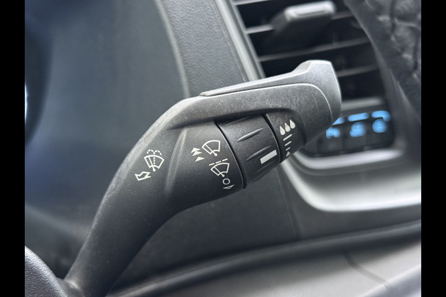 Ford Transit 350 2.0TDCI 170PK Automaat L2H2 3-Persoons Trekhaak Euro 6 Navi Camera Cruise Control DAB Bluetooth Pdc Sidebars Betonplex Vloer Wandbetimmering 3.500KG Trekgewicht 1e Eigenaar Origineel Nederlandse Auto