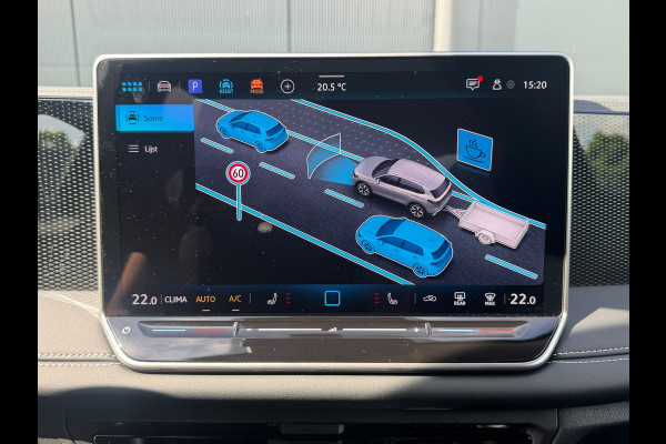 Volkswagen Tiguan 1.5 eTSI 'Goal' * Trekhaak * Rondomzichtcamera * Sideassistent *