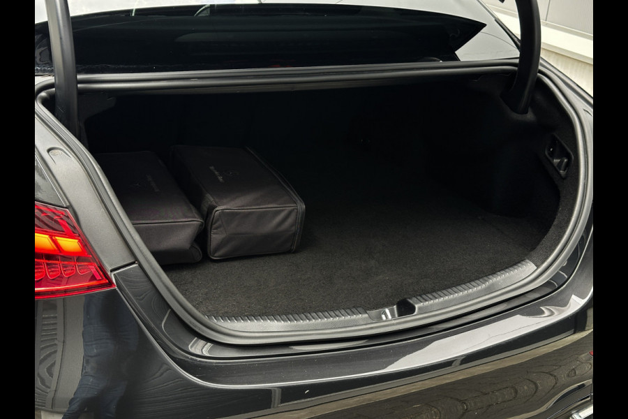 Mercedes-Benz C-Klasse 300 e AMG Line Pano | Memory | Headup | 360 | 12 maanden garantie
