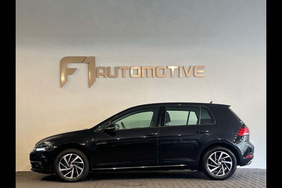 Volkswagen Golf 1.0 TSI Comfortline Camera|CarPlay|ACC