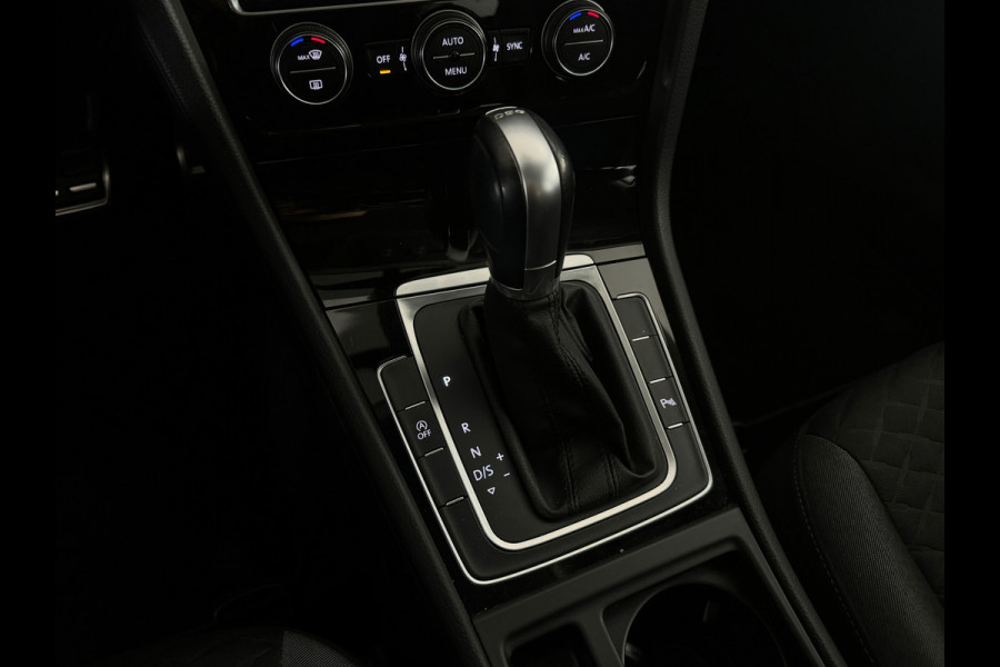 Volkswagen Golf 1.0 TSI Comfortline Camera|CarPlay|ACC