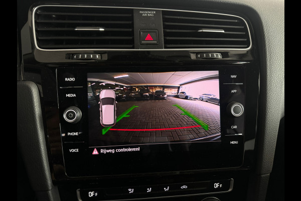 Volkswagen Golf 1.0 TSI Comfortline Camera|CarPlay|ACC