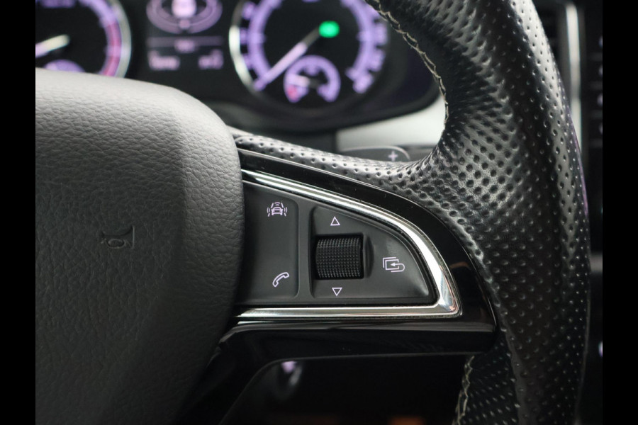 Škoda Kodiaq 1.4 TSI ACT 150 PK DSG + LED | STOELVERWARMING | APPLE CARPLAY | NAVIGATIE | PRIVACY GLASS