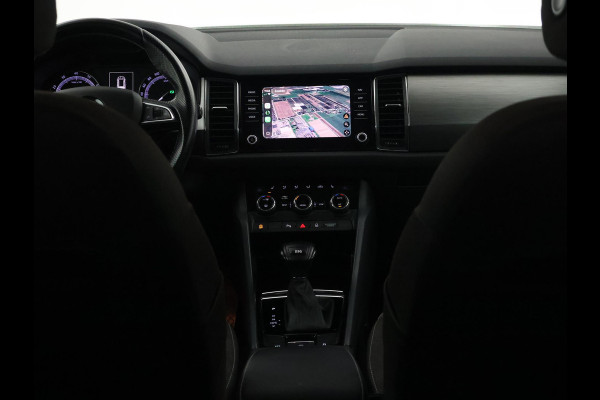 Škoda Kodiaq 1.4 TSI ACT 150 PK DSG + LED | STOELVERWARMING | APPLE CARPLAY | NAVIGATIE | PRIVACY GLASS