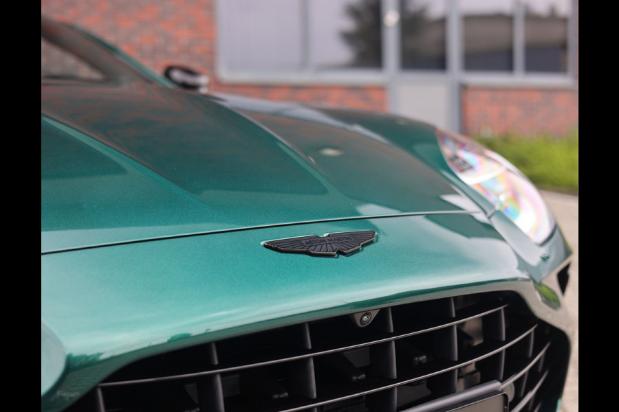 Aston Martin Vantage Roadster 4.0 V8 | Malachite - Bowers & Wilkins