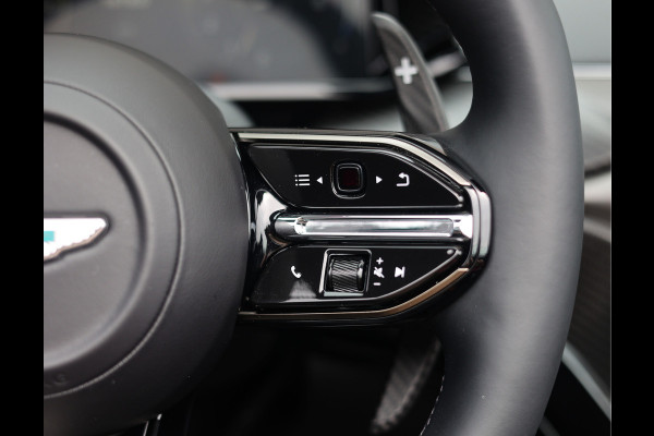 Aston Martin Vantage Roadster 4.0 V8 | Malachite - Bowers & Wilkins