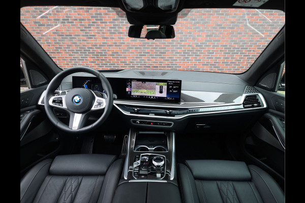 BMW X5 50e xDrive | Macadamia - Pano - Trekhaak