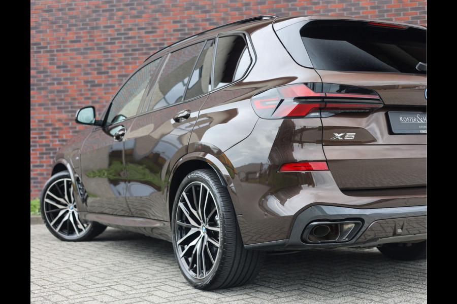 BMW X5 50e xDrive | Macadamia - Pano - Trekhaak