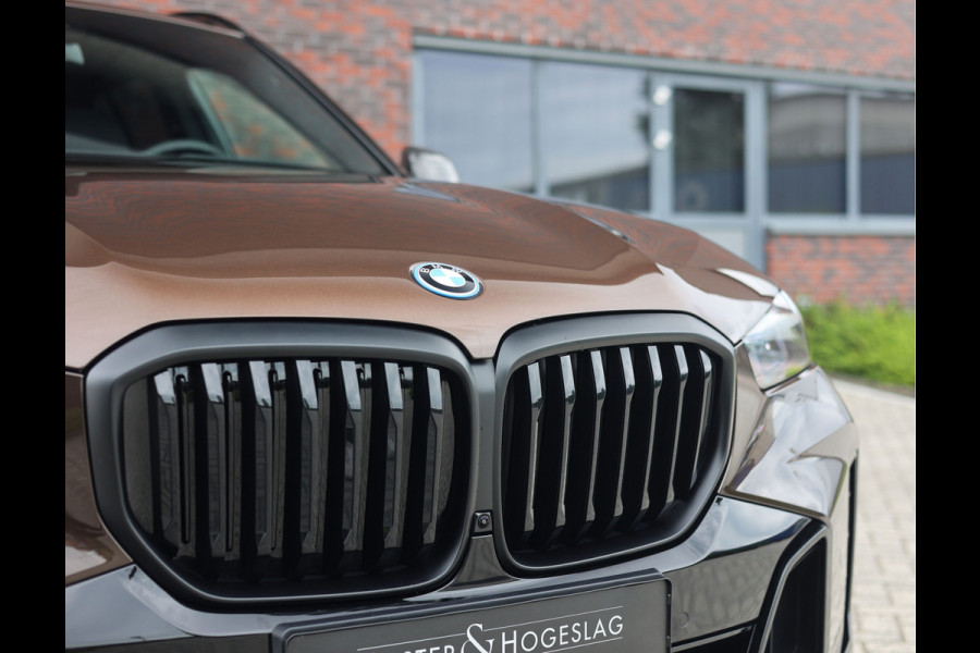 BMW X5 50e xDrive | Macadamia - Pano - Trekhaak