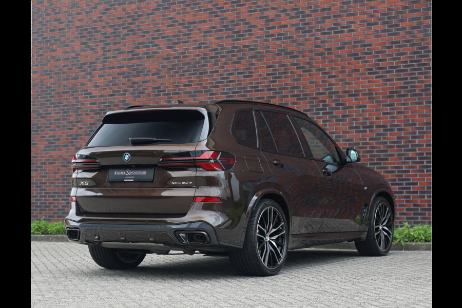 BMW X5 50e xDrive | Macadamia - Pano - Trekhaak